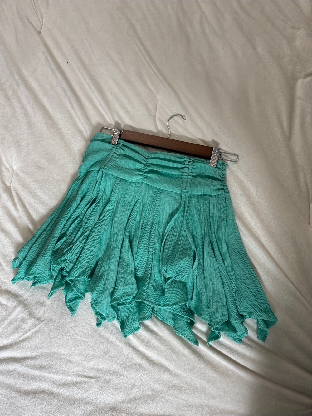 Aquamarine/teal flowy mini skirt, size xs/s